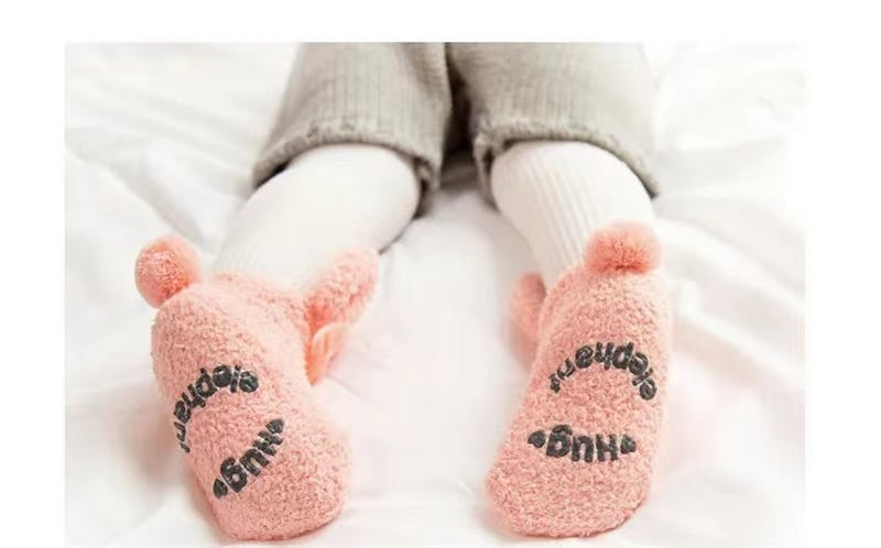 Baby rabbit socks in pink