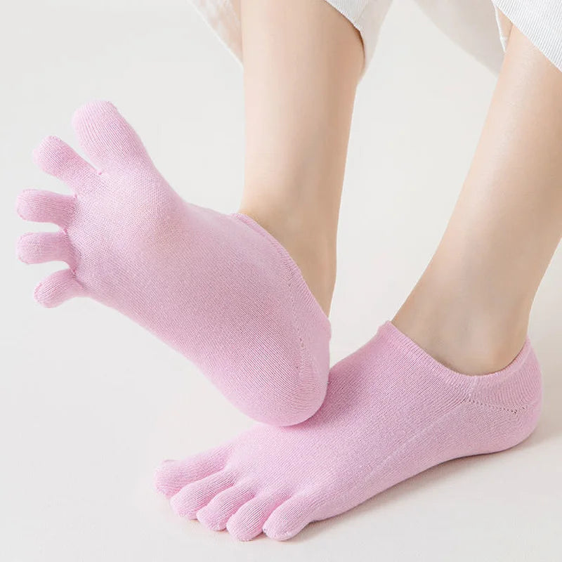 Blissful 5 fingers ankle toes socks in pink