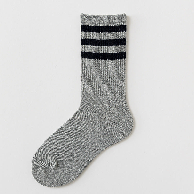 Classic Stripes Socks with grey color and whtie stripe