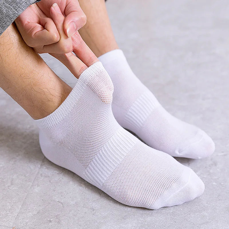 Cushioned Ankle Socks in white