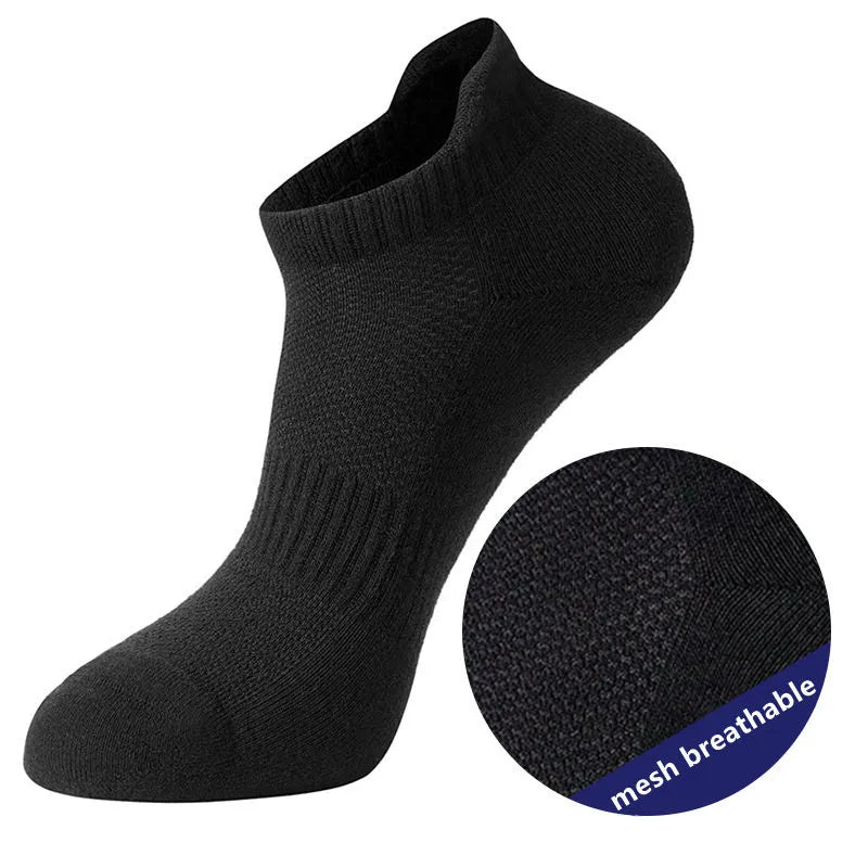 Cushioned Ankle Socks in black