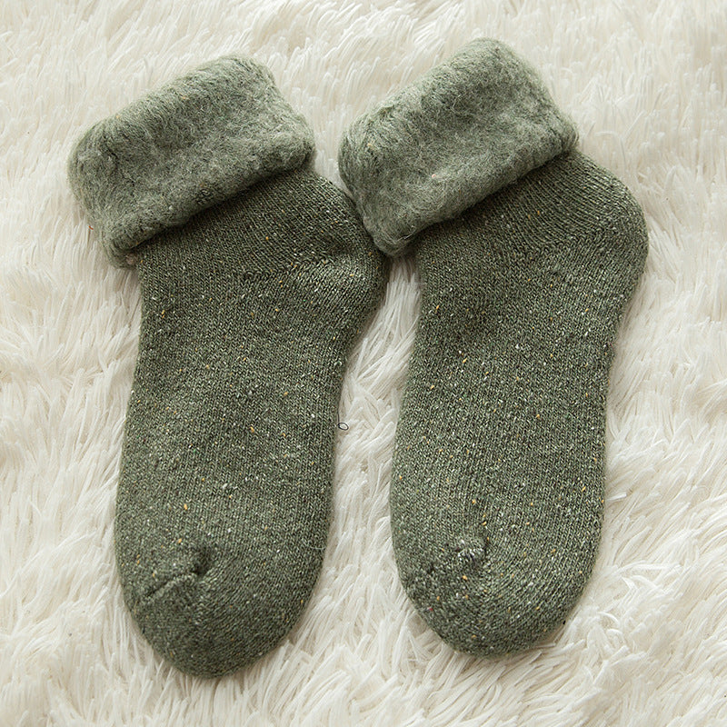 Cotton Crew socks in green front picture