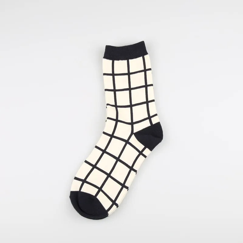 Japanese Stripes Harajuku Socks black stripe in white