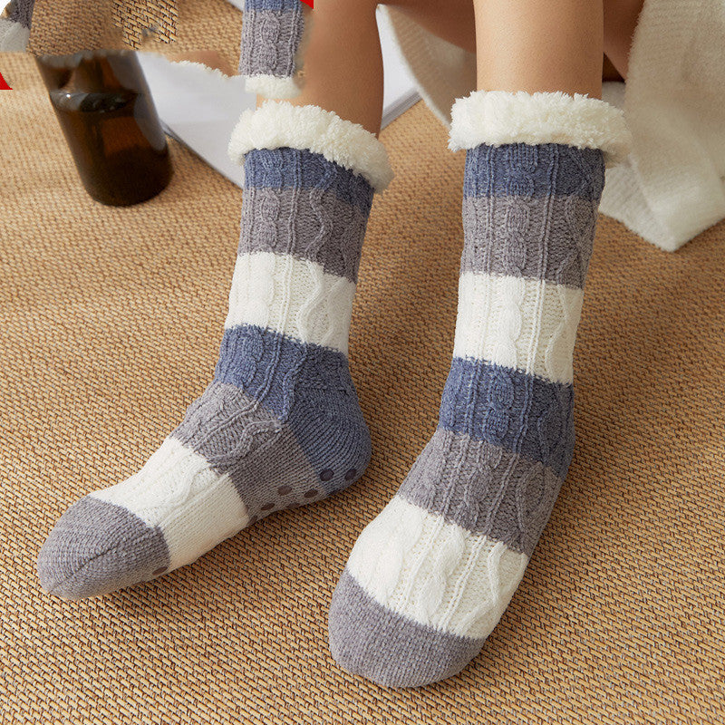 NonSlip Socks in grey front picture
