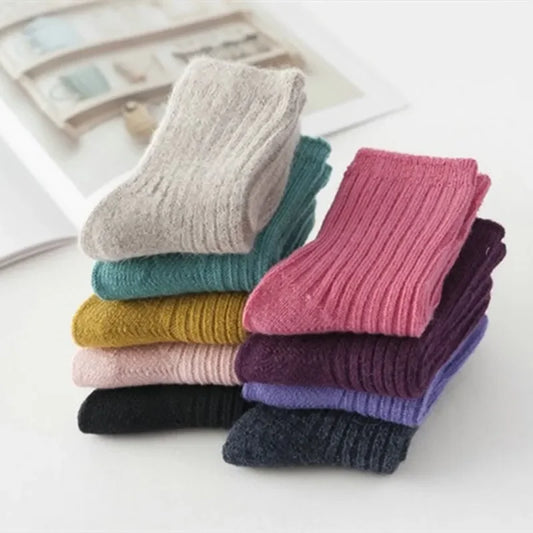 Socks in wool Varies color
